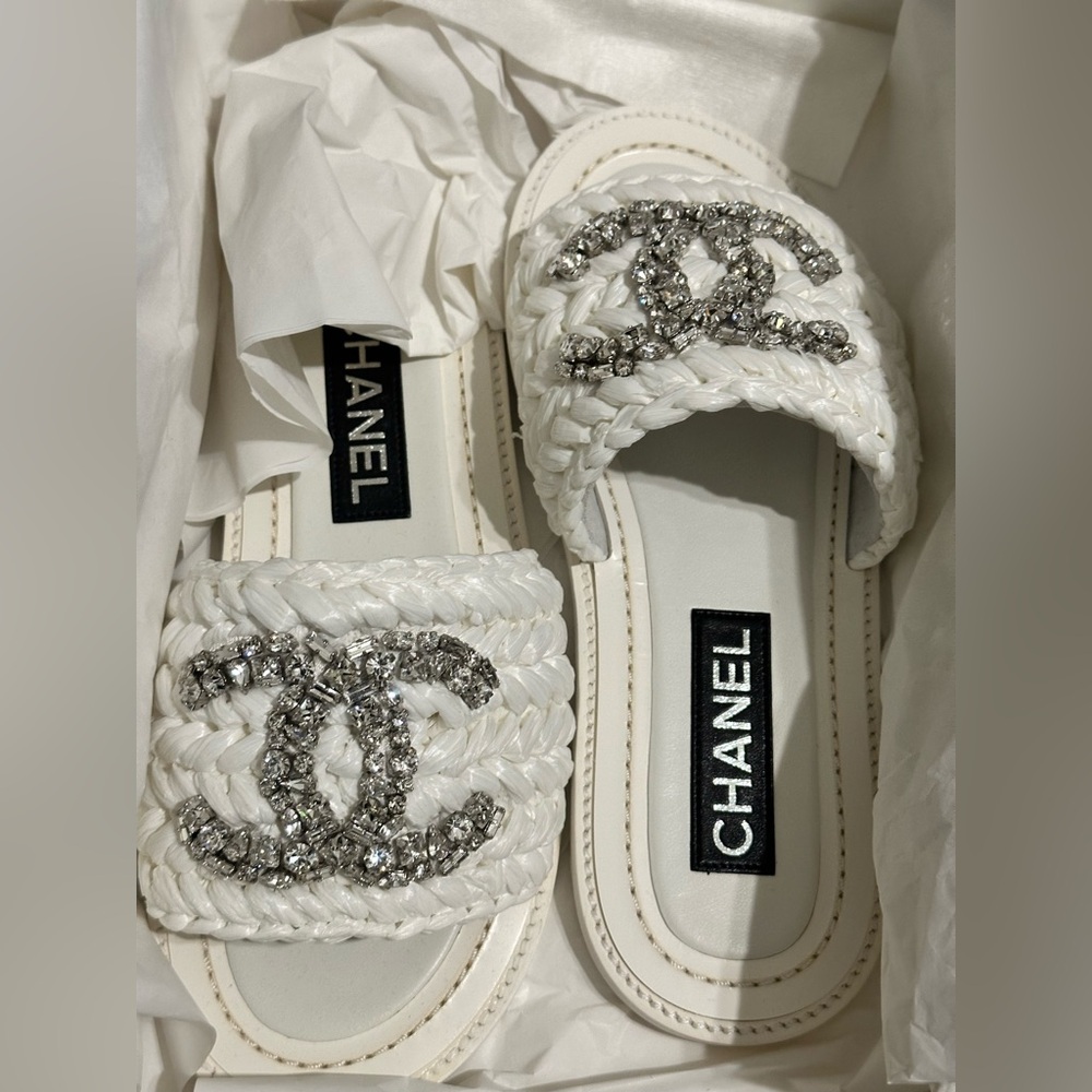 Chanel Crystal mules sz36